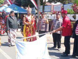 Ketua DPRD Banyuwangi, I Made Cahyana Negara : Kirab Budaya Desa Tembokrejo Selaras Konsep Trisakti Bung Karno